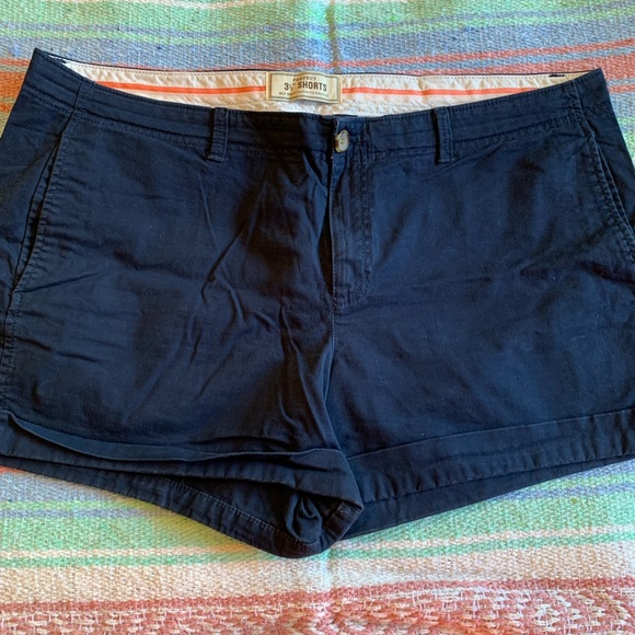 Old navy Blue shorts - Picture 3 of 6